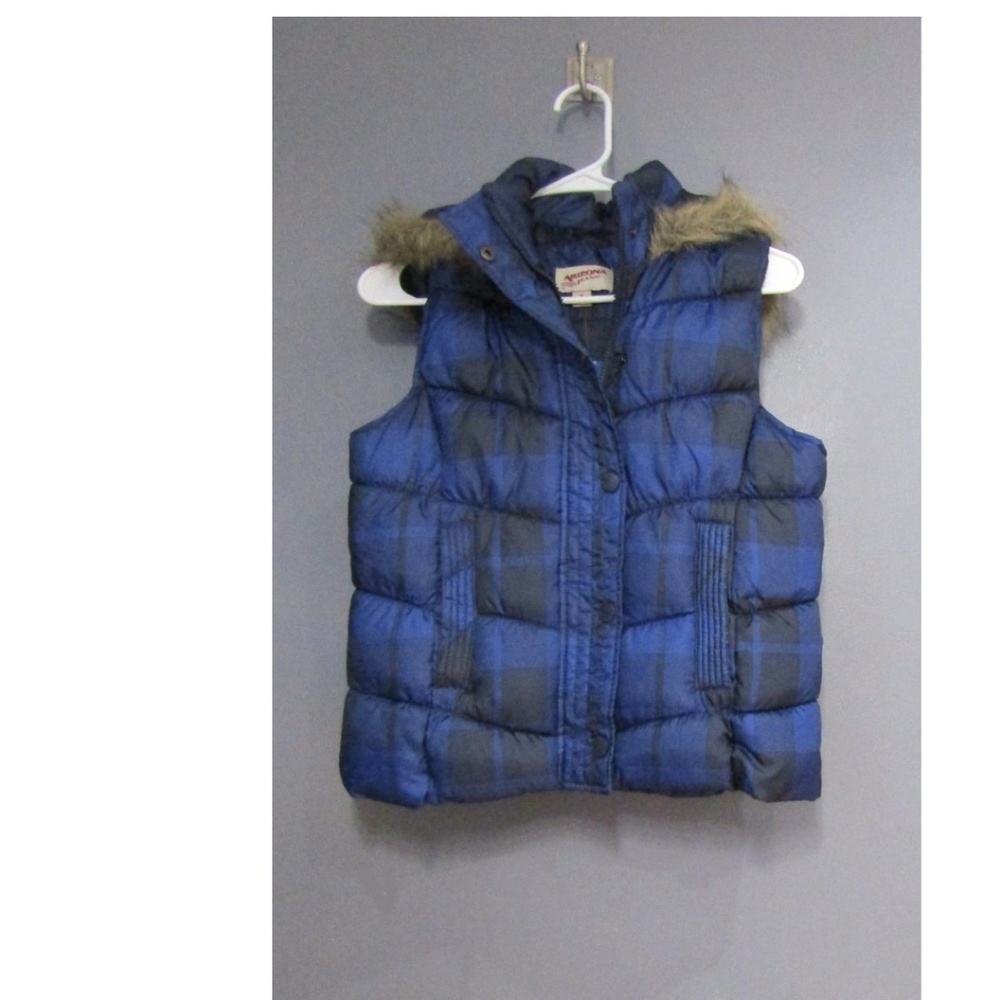 NEW Arizona Blue Black Faux Fur Puffer Vest